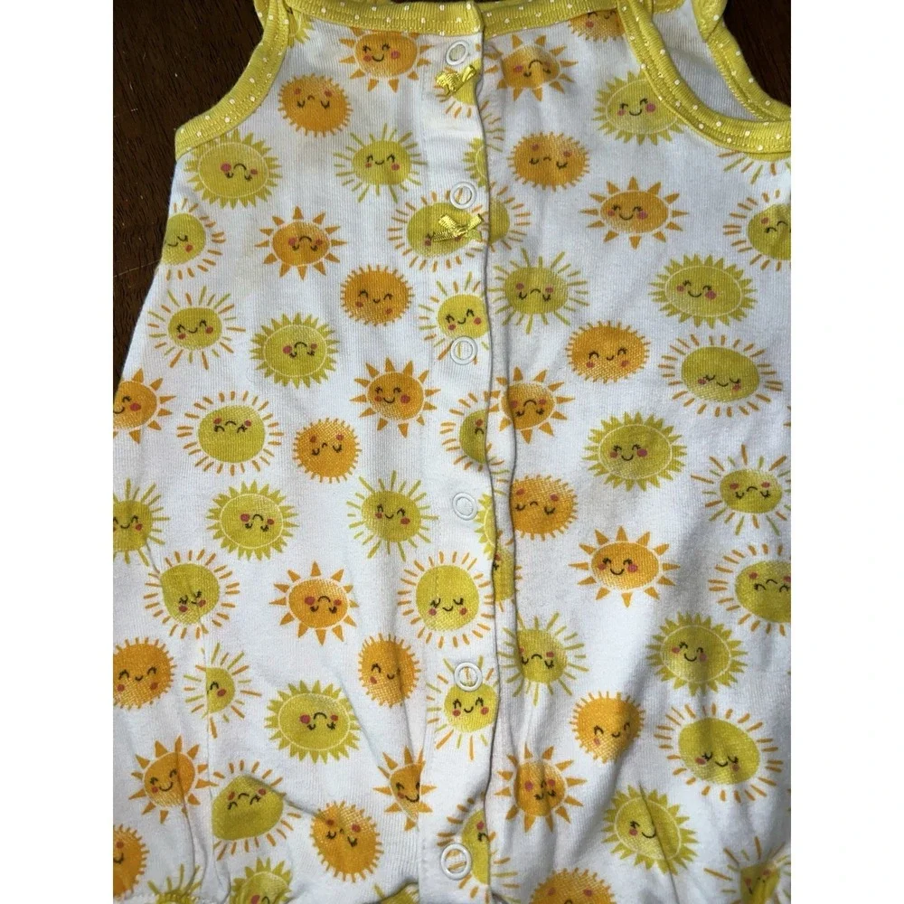 Carter's‎ Baby Girl Romper Suns Print Yellow White Cotton 9M VGUC